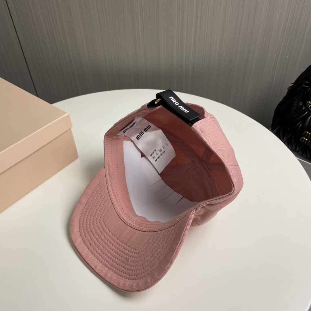 Miu Miu Caps